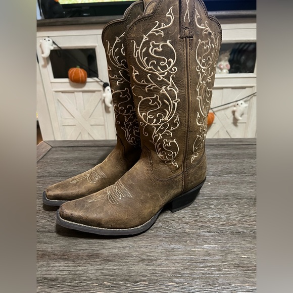 Twisted X Shoes - TWISTED X WOMEN'S FANCY STITCHED
WESTERN PERFORMANCE BOOTS - square toe 7.5